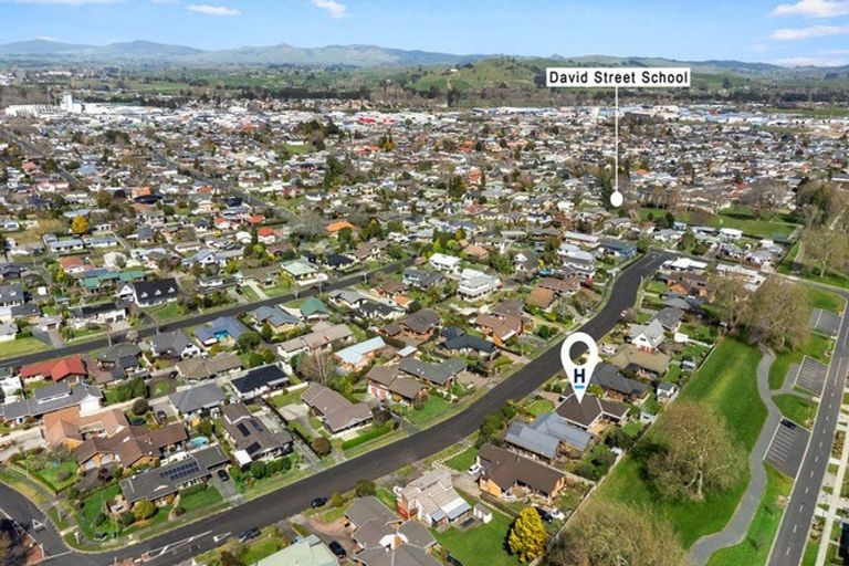 Photo of property in 15 Stirling Drive, Morrinsville, 3300