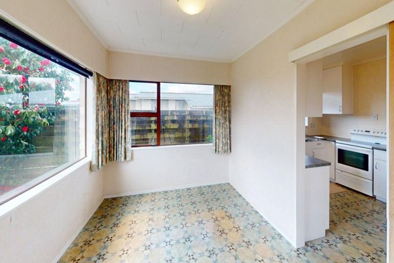 Photo of property in 28 Turakina Street, Westbrook, Palmerston North, 4412