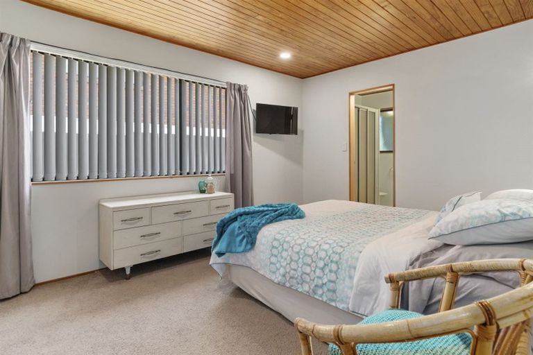 Photo of property in 109 Victory Street, Welcome Bay, Tauranga, 3112