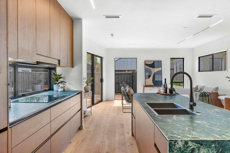 Photo of property in 8 Gusto Lane, Halswell, Christchurch, 8025