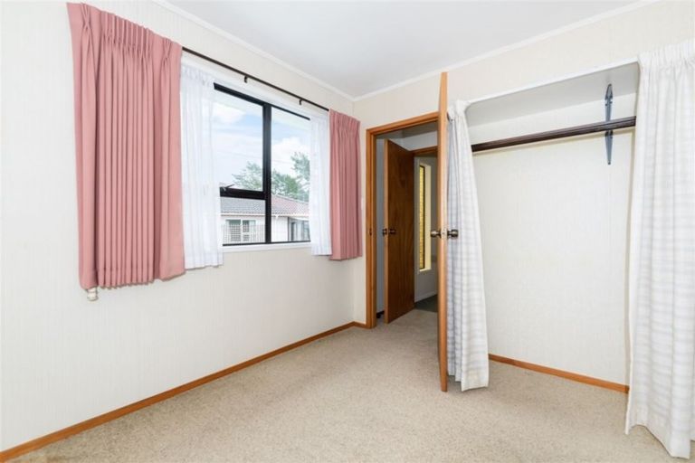 Photo of property in 23 Glen Road, Ranui, Auckland, 0612