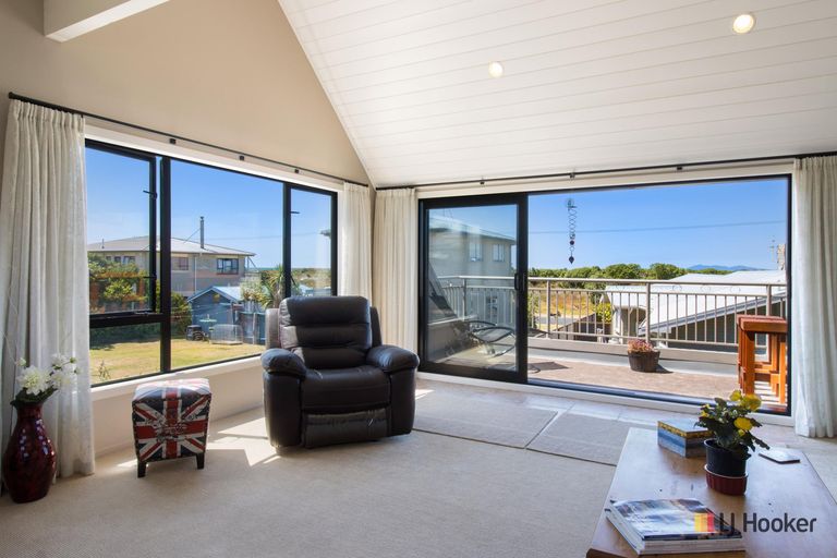 Photo of property in 12b Broadway Road, Waihi Beach, 3611
