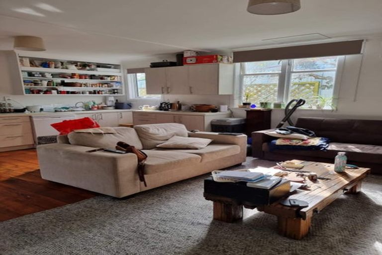 Photo of property in 1 High Street, Petone, Lower Hutt, 5012