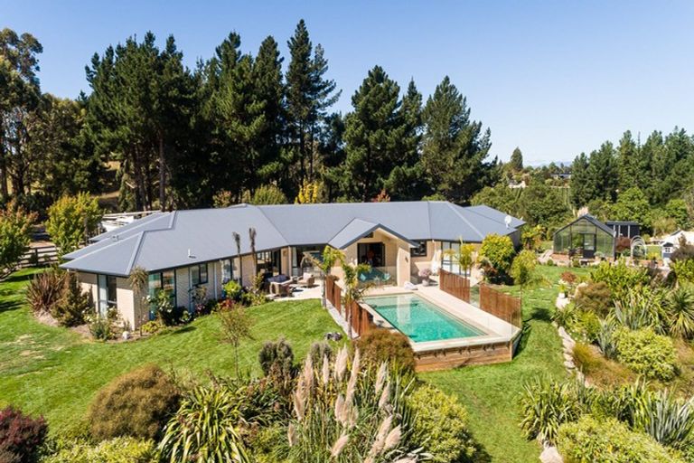 Photo of property in 12c Kina Beach Road, Tasman, Upper Moutere, 7173