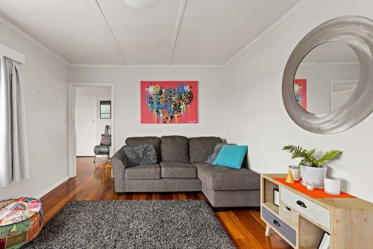 Photo of property in 207 Guppy Road, Taradale, Napier, 4112