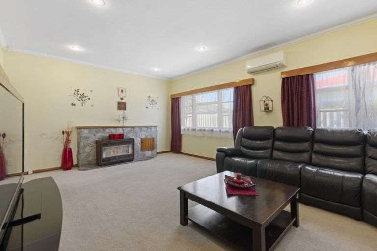 Photo of property in 12 Meadows Avenue, Waiwhetu, Lower Hutt, 5010