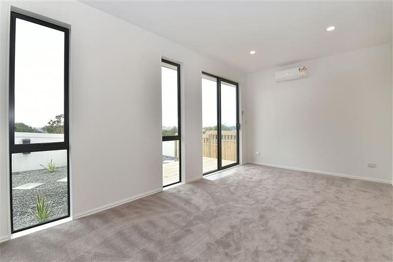 Photo of property in 245 West Hoe Heights, Orewa, 0931