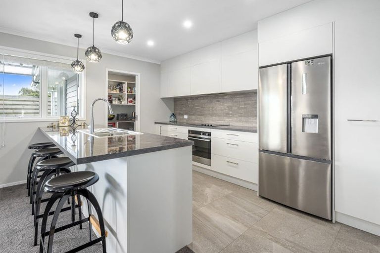 Photo of property in 5 Larches Lane, Kinloch, Taupo, 3377