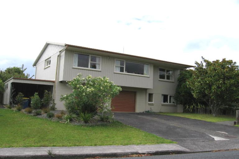 Photo of property in 3 Santa Rosa Terrace, Forrest Hill, Auckland, 0620