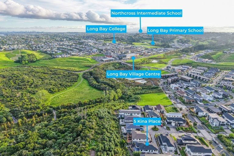 Photo of property in 5 Kina Place, Long Bay, Auckland, 0630