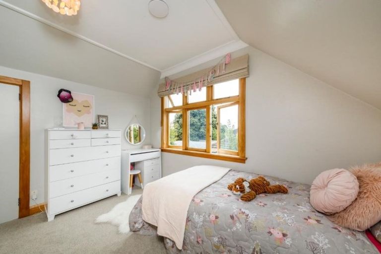 Photo of property in 62 Heretaunga Street, Palmerston North, 4414