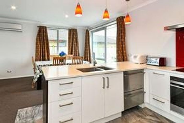 Photo of property in 9 Raithburn Terrace, Pokeno, 2402