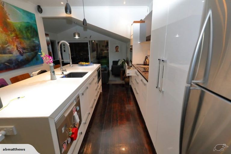 Photo of property in 44 Mortimer Terrace, Aro Valley, Wellington, 6021