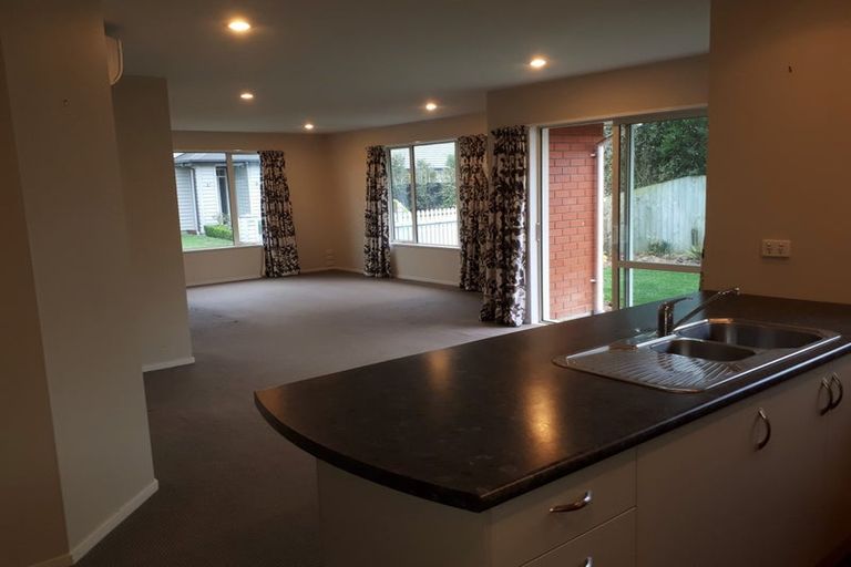 Photo of property in 9 Meeking Place, Aidanfield, Christchurch, 8025