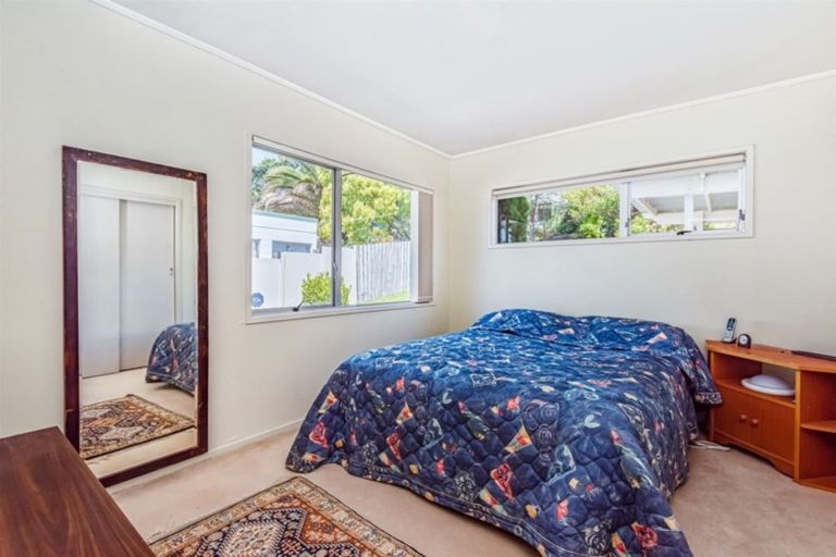 Photo of property in 31 Lingham Crescent, Torbay, Auckland, 0630