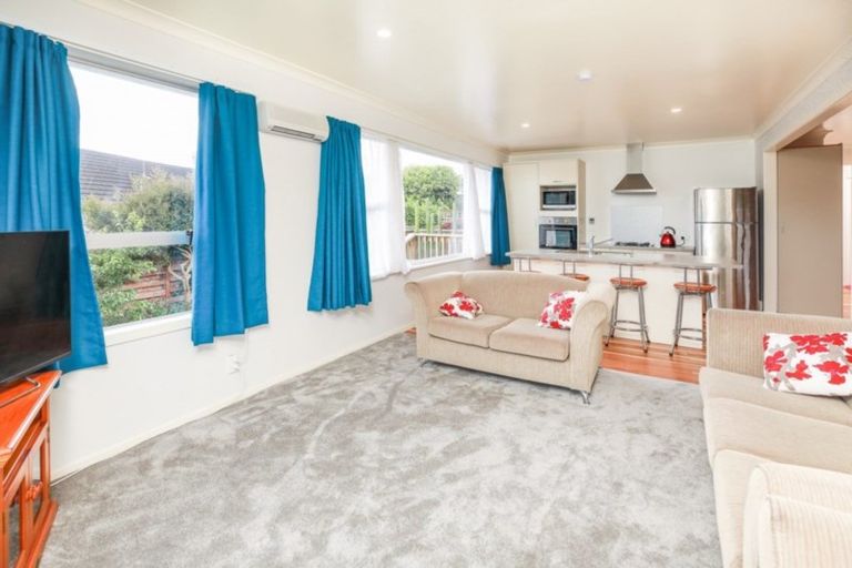 Photo of property in 23 English Street, St Andrews, Hamilton, 3200