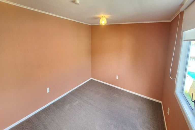 Photo of property in 158 Mangorei Road, Merrilands, New Plymouth, 4312