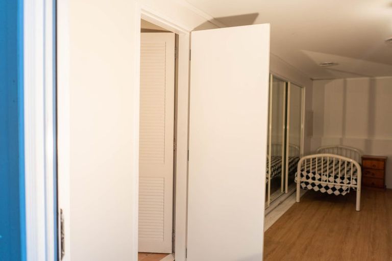 Photo of property in 22 Orion Place, Hillcrest, Auckland, 0627