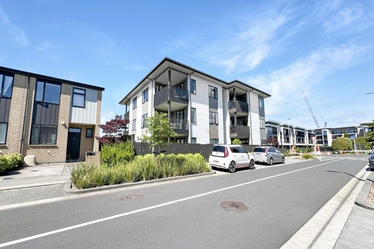 Photo of property in 5/96 Clark Road, Hobsonville, Auckland, 0616