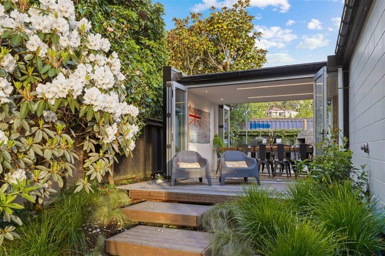 Photo of property in 3 Holmcroft Court, Cracroft, Christchurch, 8022