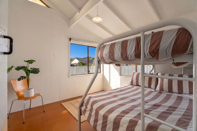 Photo of property in 64 Oyster Drive, Cooks Beach, Whitianga, 3591