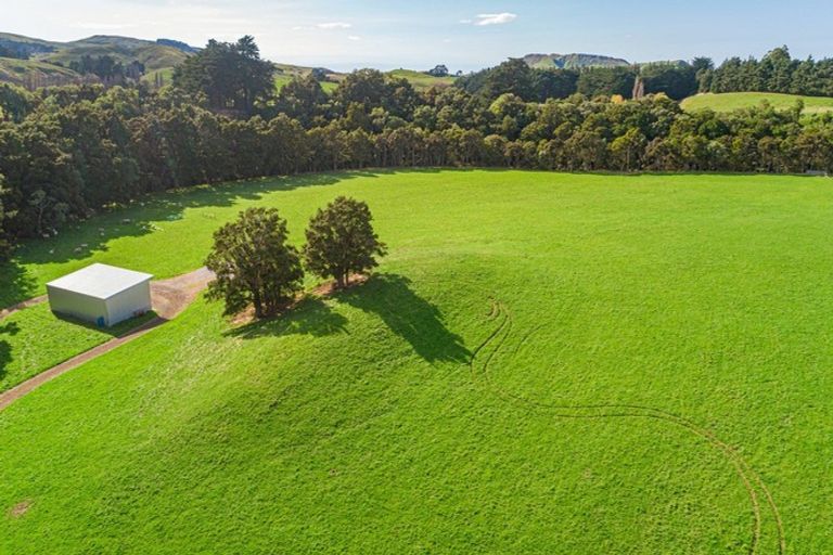 Photo of property in 5021 Pahiatua Pongaroa Road, Pongaroa, 4991