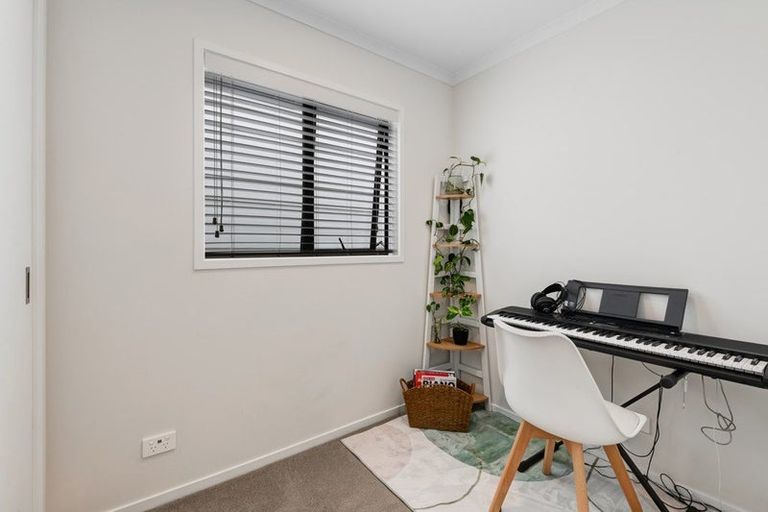 Photo of property in 12 Mata Lane, Stanmore Bay, Whangaparaoa, 0932