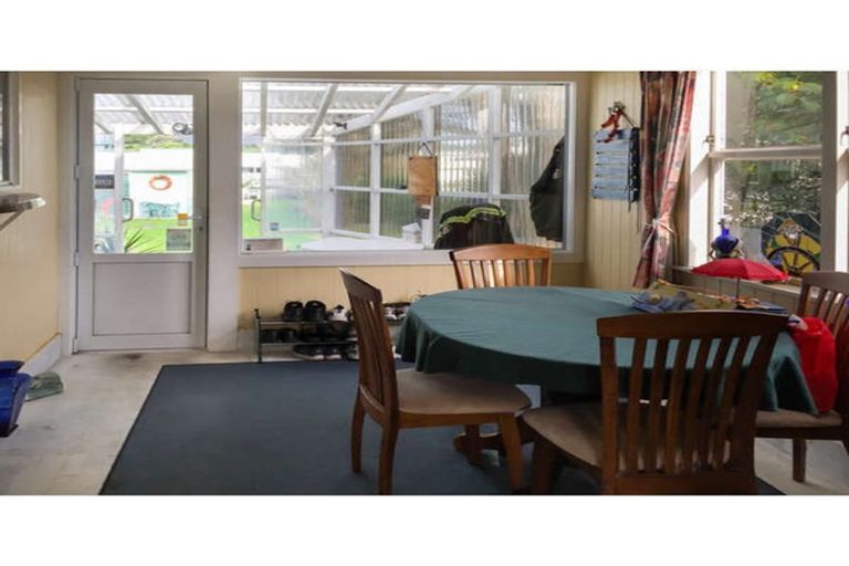 Photo of property in 69 Koputara Road, Himatangi Beach, Foxton, 4891