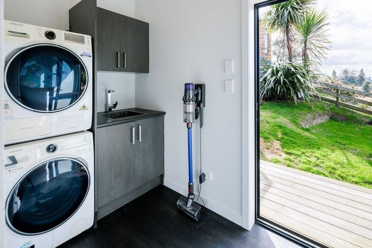 Photo of property in 42 Williamson Street, Cambridge, 3434