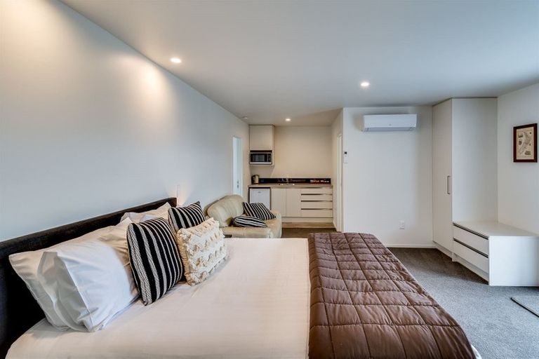 Photo of property in 54 Charles Street, Westshore, Napier, 4110