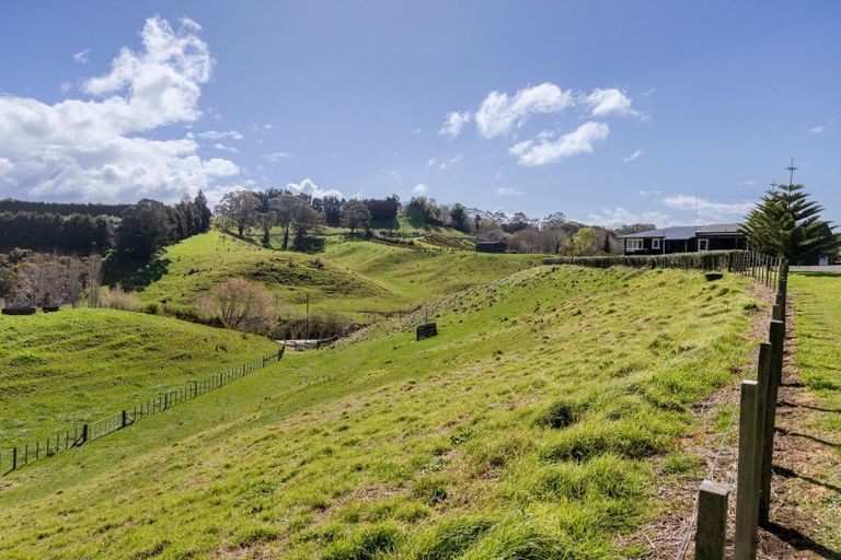 Photo of property in 110 Old Highway, Whakamarama, 3180