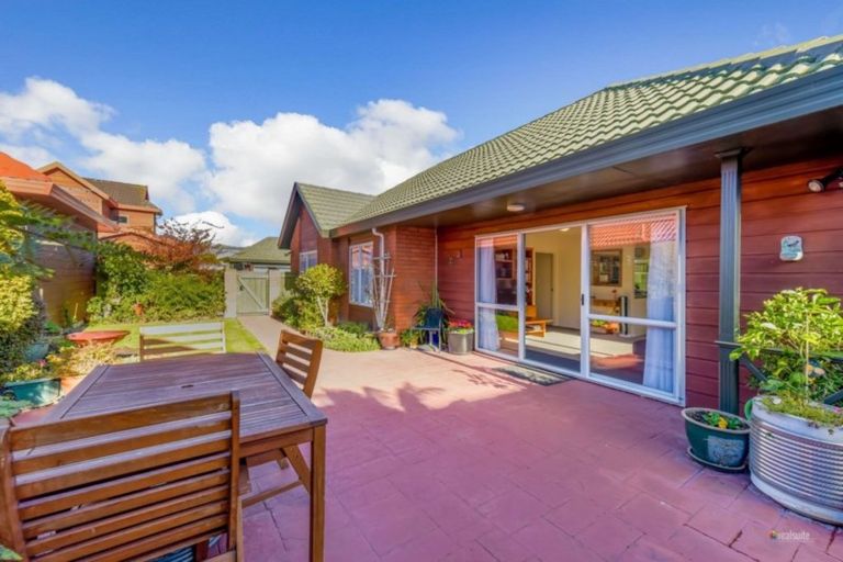 Photo of property in 5/6 Palmer Crescent, Silverstream, Upper Hutt, 5019