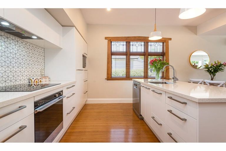 Photo of property in 49 Diamond Avenue, Spreydon, Christchurch, 8024