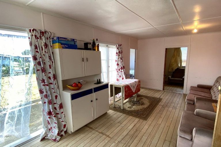 Photo of property in 217 Philomel Road, Whangamata, 3620