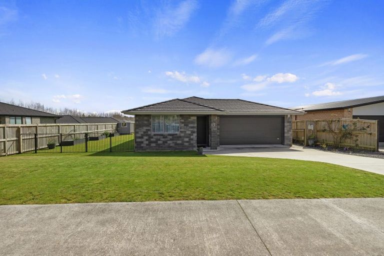 Photo of property in 5 Chardonnay Way, Te Kauwhata, 3710