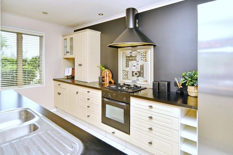 Photo of property in 48 Broomfield Terrace, Burwood, Christchurch, 8061