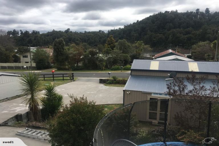 Photo of property in 36 Oxford Road, Lake Rotoma, Rotorua, 3074