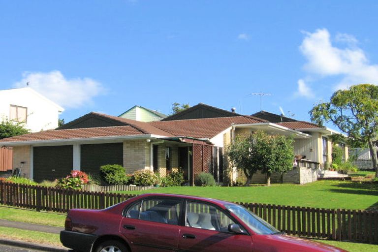 Photo of property in 3 Rochas Place, Clover Park, Auckland, 2019
