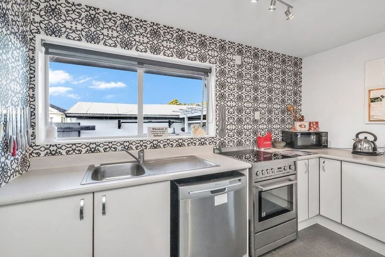 Photo of property in 2/20 Penwood Street, Russley, Christchurch, 8042