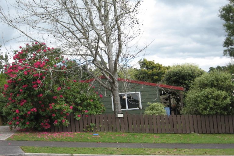 Photo of property in 60 Cumberland Crescent, Welcome Bay, Tauranga, 3112