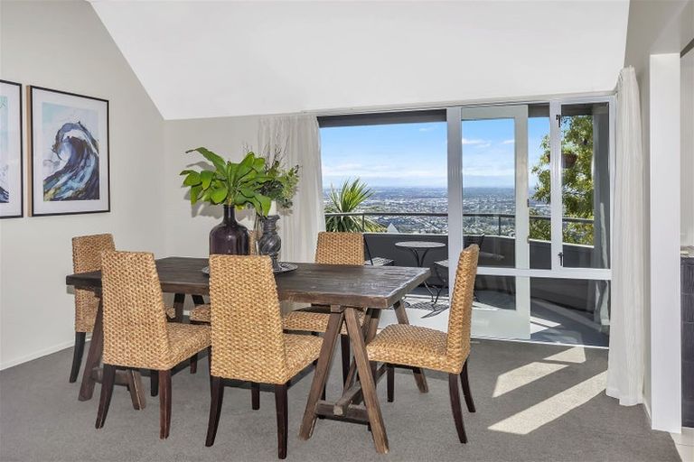 Photo of property in 30 Longhurst Terrace, Cashmere, Christchurch, 8022