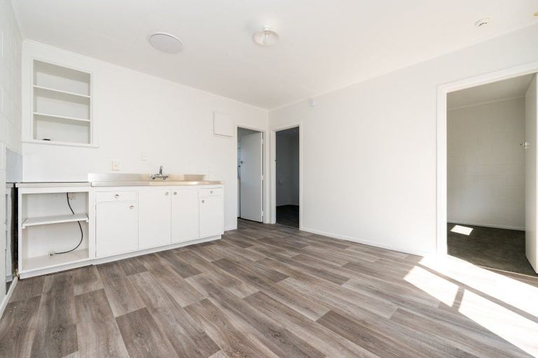 Photo of property in 4 Leyland Road, Te Awanga, 4102