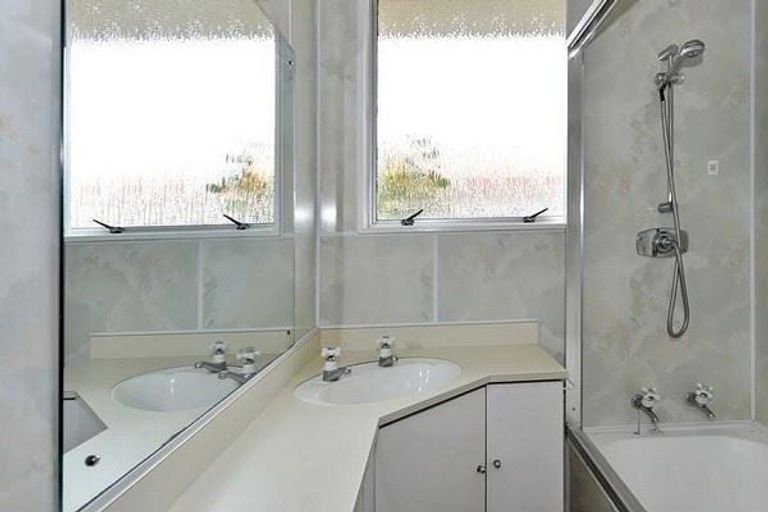 Photo of property in 15 Pukeko Place, Southshore, Christchurch, 8062