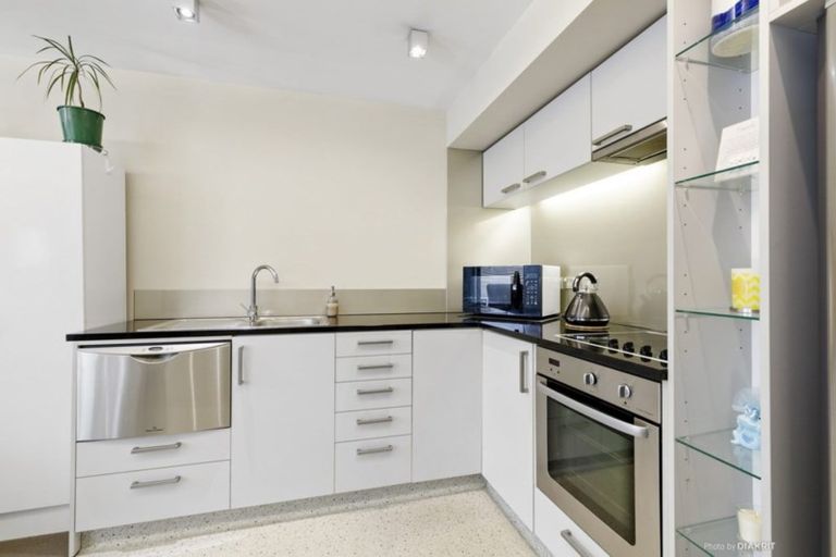 Photo of property in 16/45 Childers Terrace, Kilbirnie, Wellington, 6022