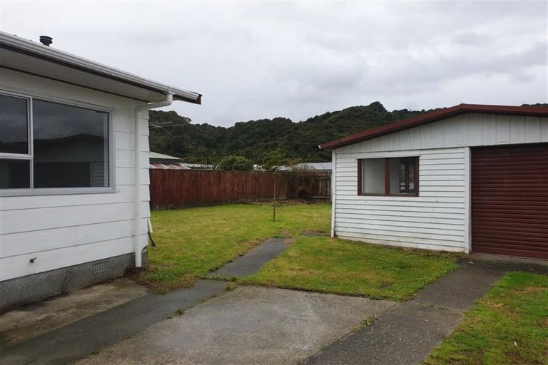 Photo of property in 102 Mohaka Street, Wainuiomata, Lower Hutt, 5014