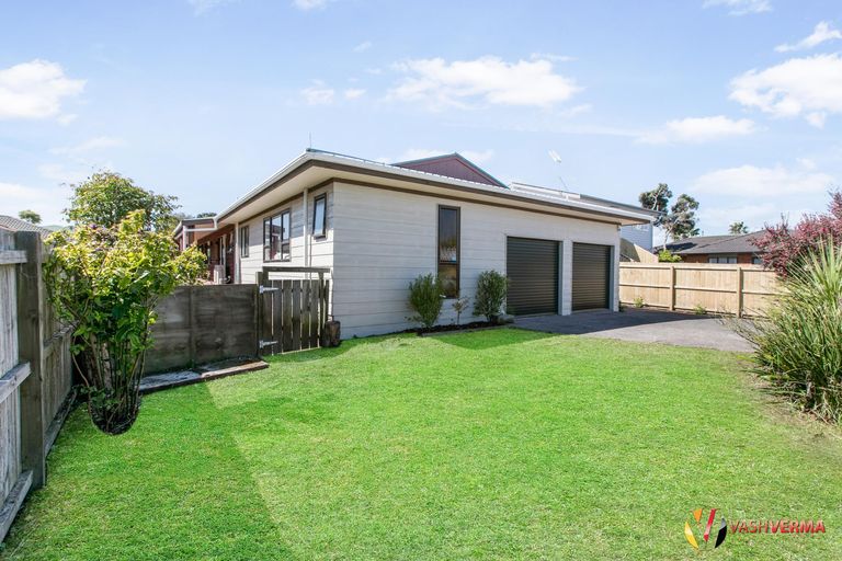 Photo of property in 29 Mcinnes Road, Weymouth, Auckland, 2103