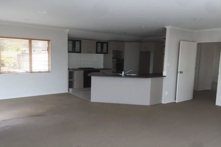 Photo of property in 65a Rodney Street, Howick, Auckland, 2014