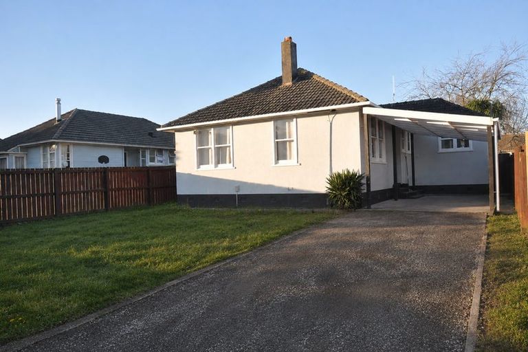 Photo of property in 53 Paul Crescent, Fairfield, Hamilton, 3214