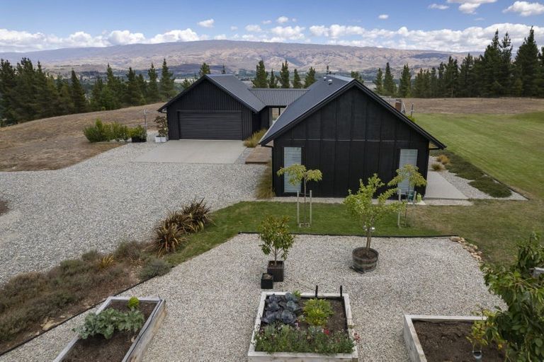 Photo of property in 195 Hillview Road, Alexandra, 9391