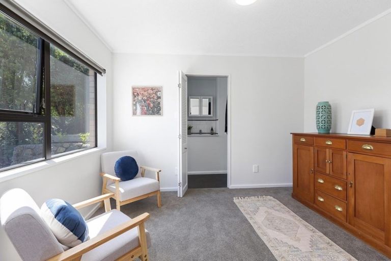 Photo of property in 11 Eclipse Lane, Whitby, Porirua, 5024
